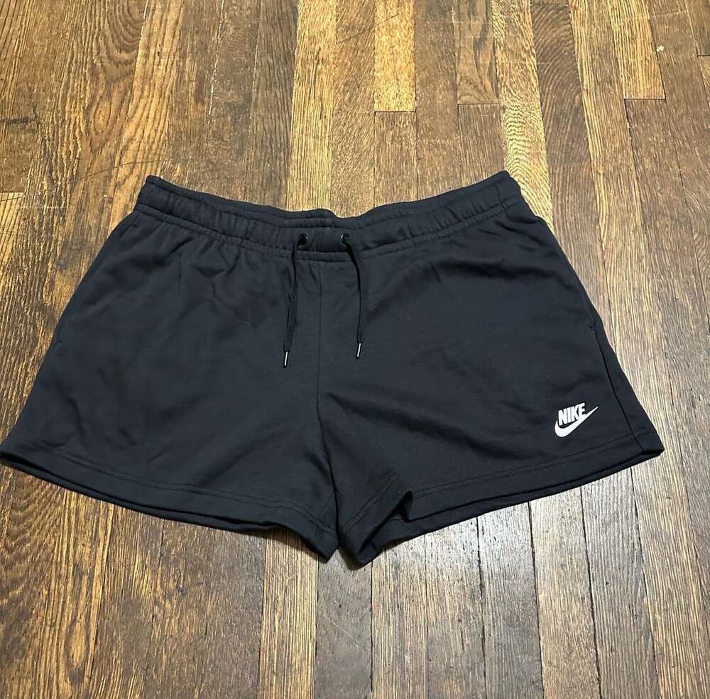 Nike Women's Sportswear Essential French Terry Shorts Black XL Loungewear Cozy